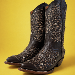 Bota Vaquera Puntal Corte Láser Atrapasueños Café